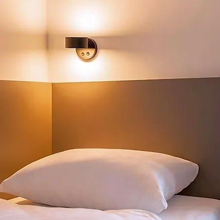 Hotel Dortmund-west 3*